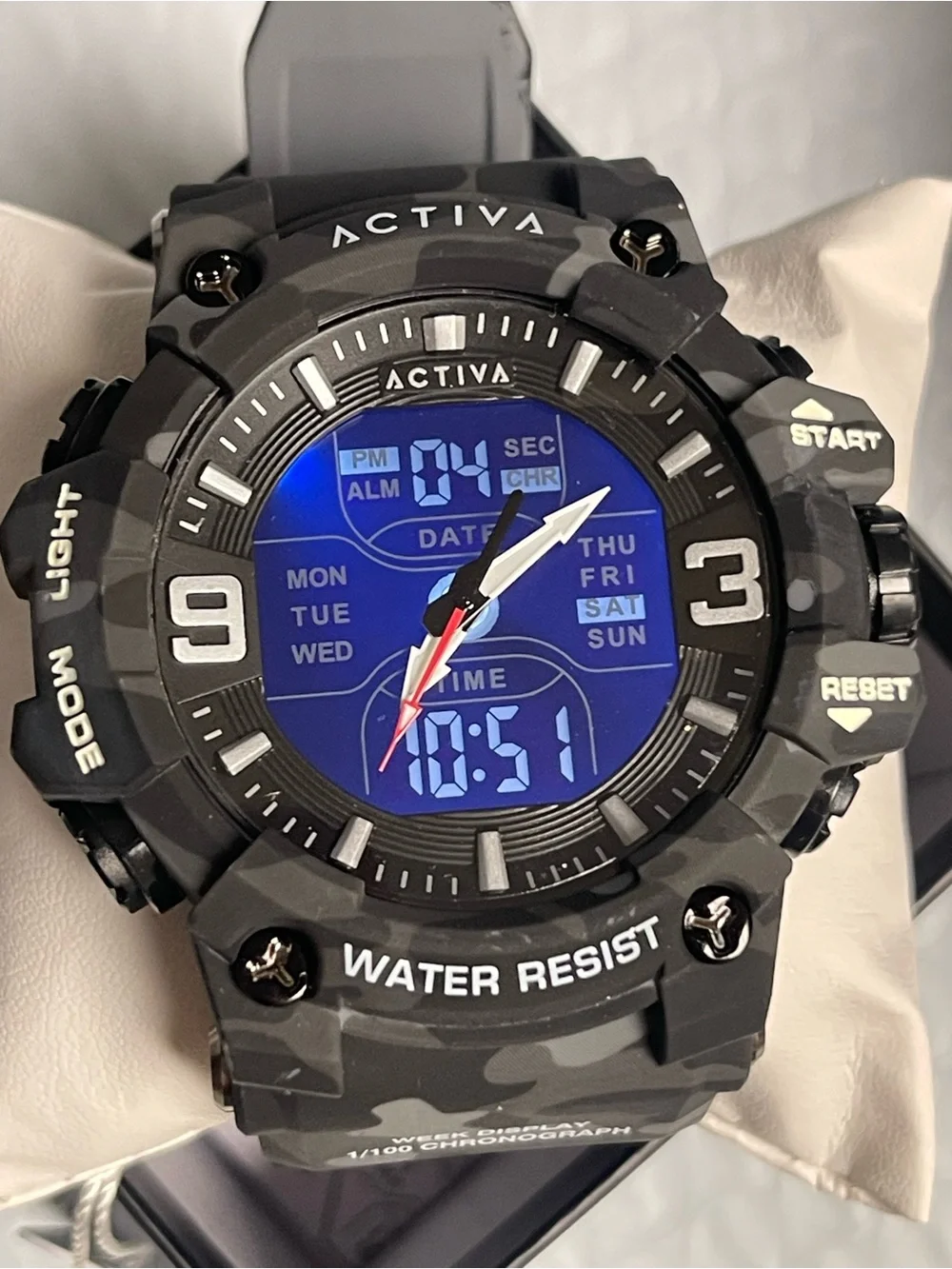 Activa Vulkor X Invicta Analog Digital Men's Watch - 53mm. Camouflage Grey Black